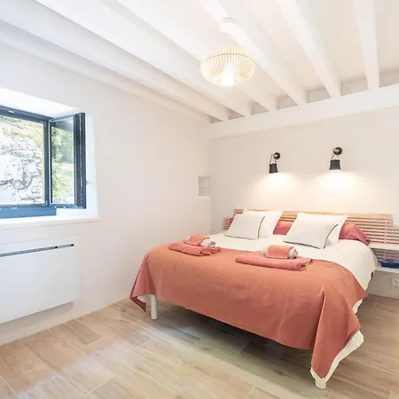 Semesterbostad L'authentik *